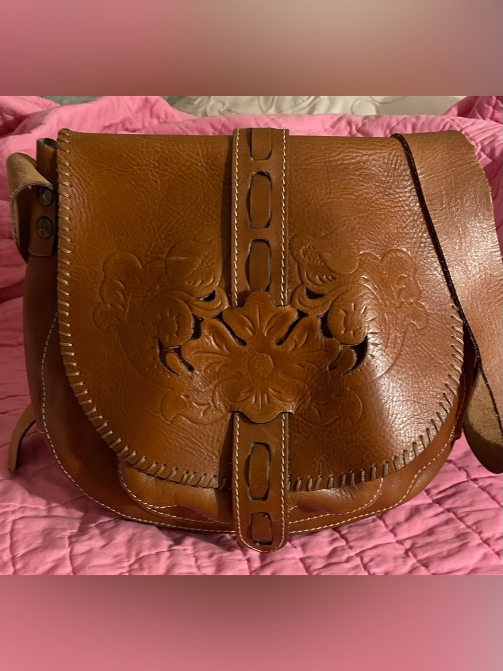 PATRICIA NASH Floral Tooled Leather Saddle Handbag/Crossbody!!